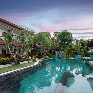 Hotel Sinar Bali Legian