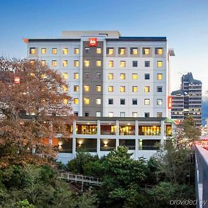 Ibis Hamilton Tainui